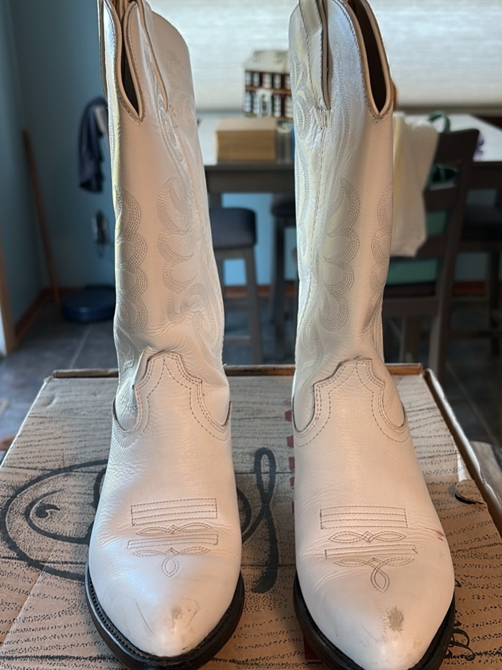 Durango White Leather Heeled Boots - RD4111